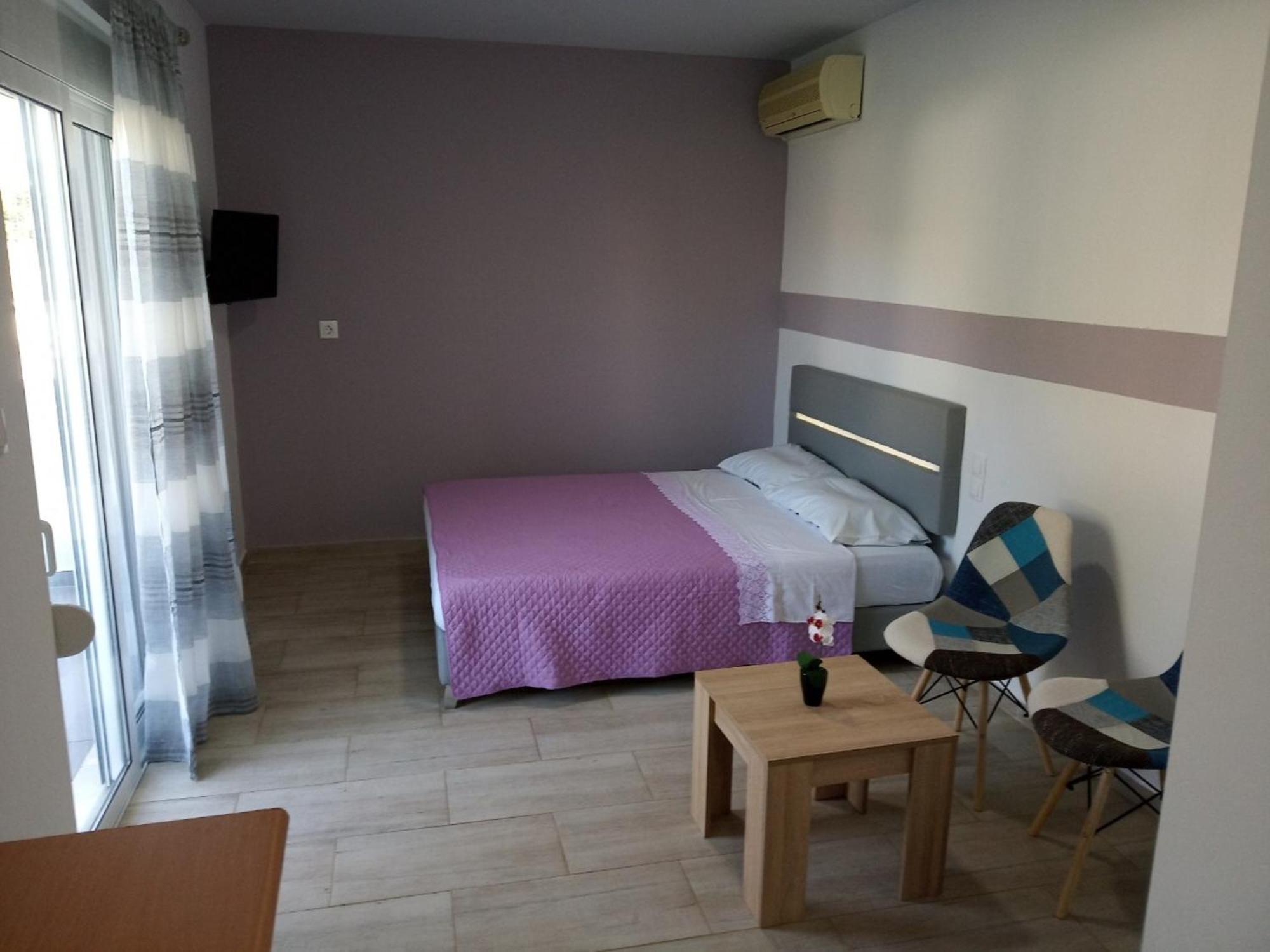 Toulas Studios & Apts No2 Faliraki Bagian luar foto