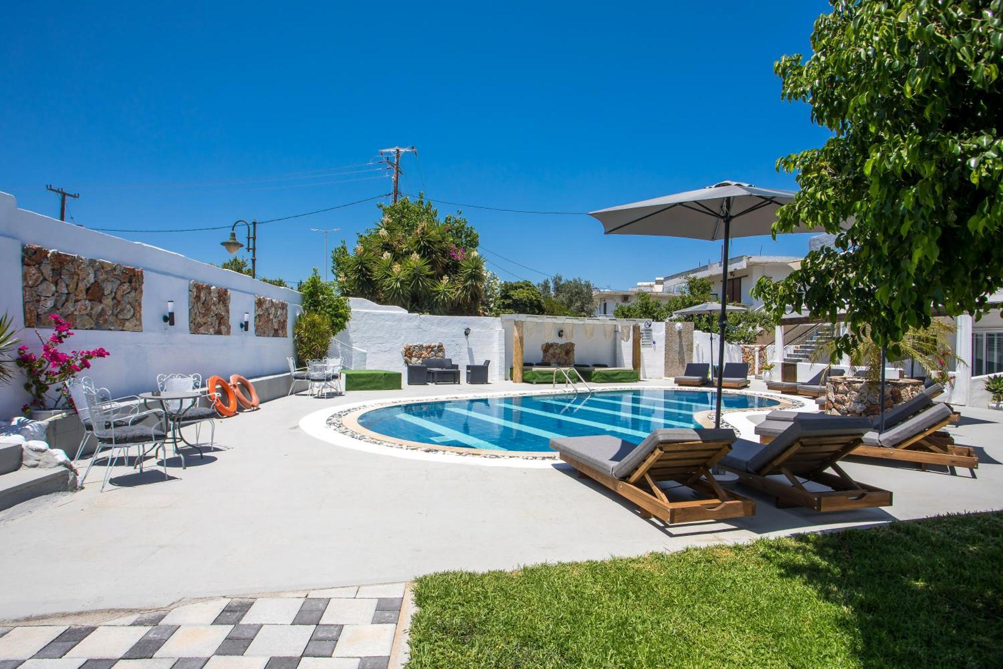 Toulas Studios & Apts No2 Faliraki Bagian luar foto