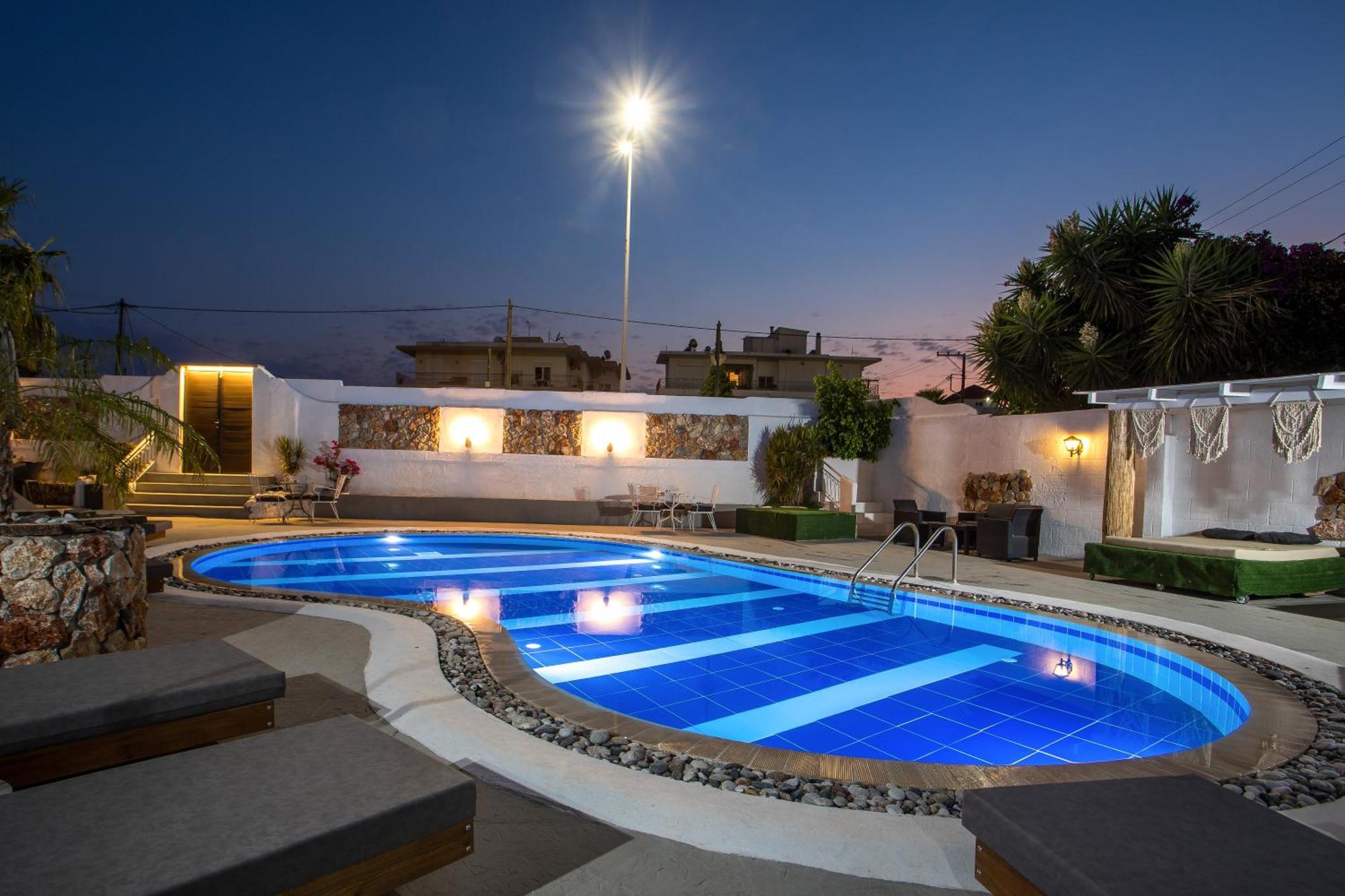 Toulas Studios & Apts No2 Faliraki Bagian luar foto
