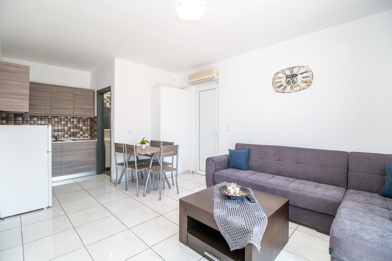 Toulas Studios & Apts No2 Faliraki Bagian luar foto