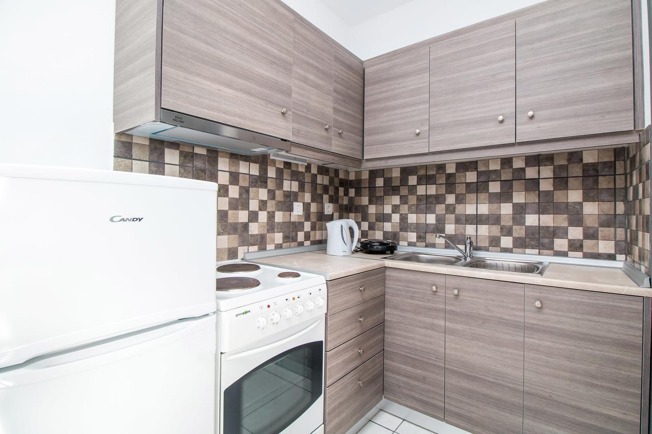 Toulas Studios & Apts No2 Faliraki Bagian luar foto
